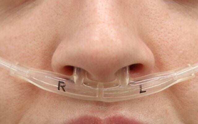 A Weizmann Institute device to identify respiratory 'fingerprints.' (Ofer Perl/Weizmann Institute)