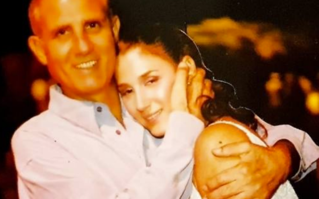 Attorney general’s husband dies of ALS at age 69