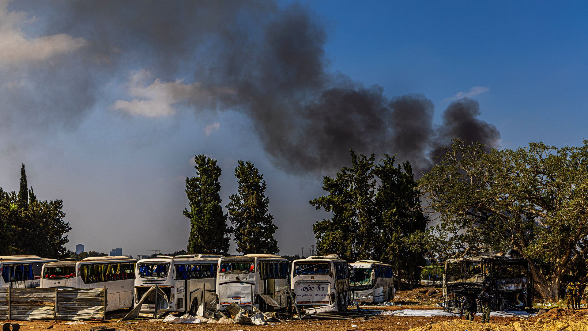 NextImg:A daylight Iranian missile hit in central Israel