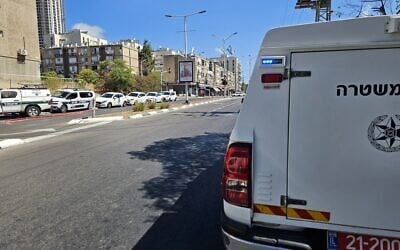 The scene where a woman was stabbed to deal in Bat Yam, June 2, 2025 (Israel Police)