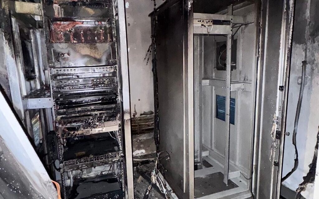 Settlers torch West Bank security site, riot against ‘traitor’ IDF officer; no arrests
