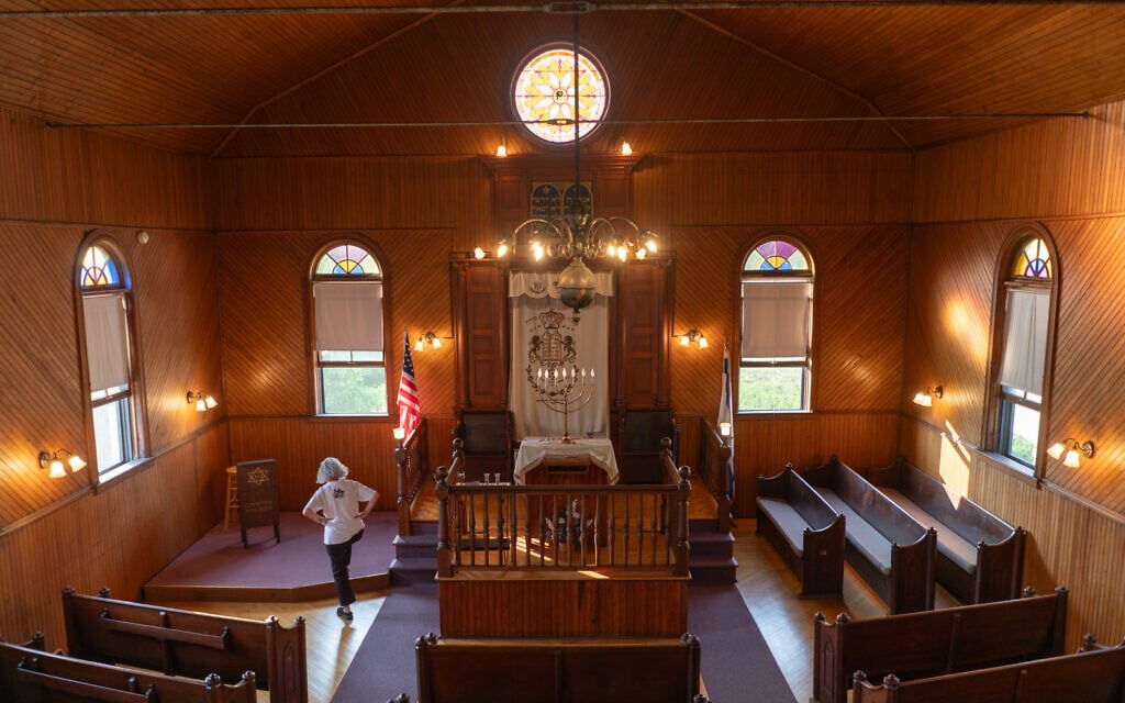 NY’s rural 120-year-old ‘Peddlers’ Synagogue’ charts new path — without a congregation