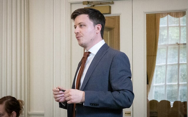 Rabbi Moshe Davis, head of New York City's antisemitism task force, at a meeting in City Hall, July 17, 2025. (Luke Tress/Times of Israel)