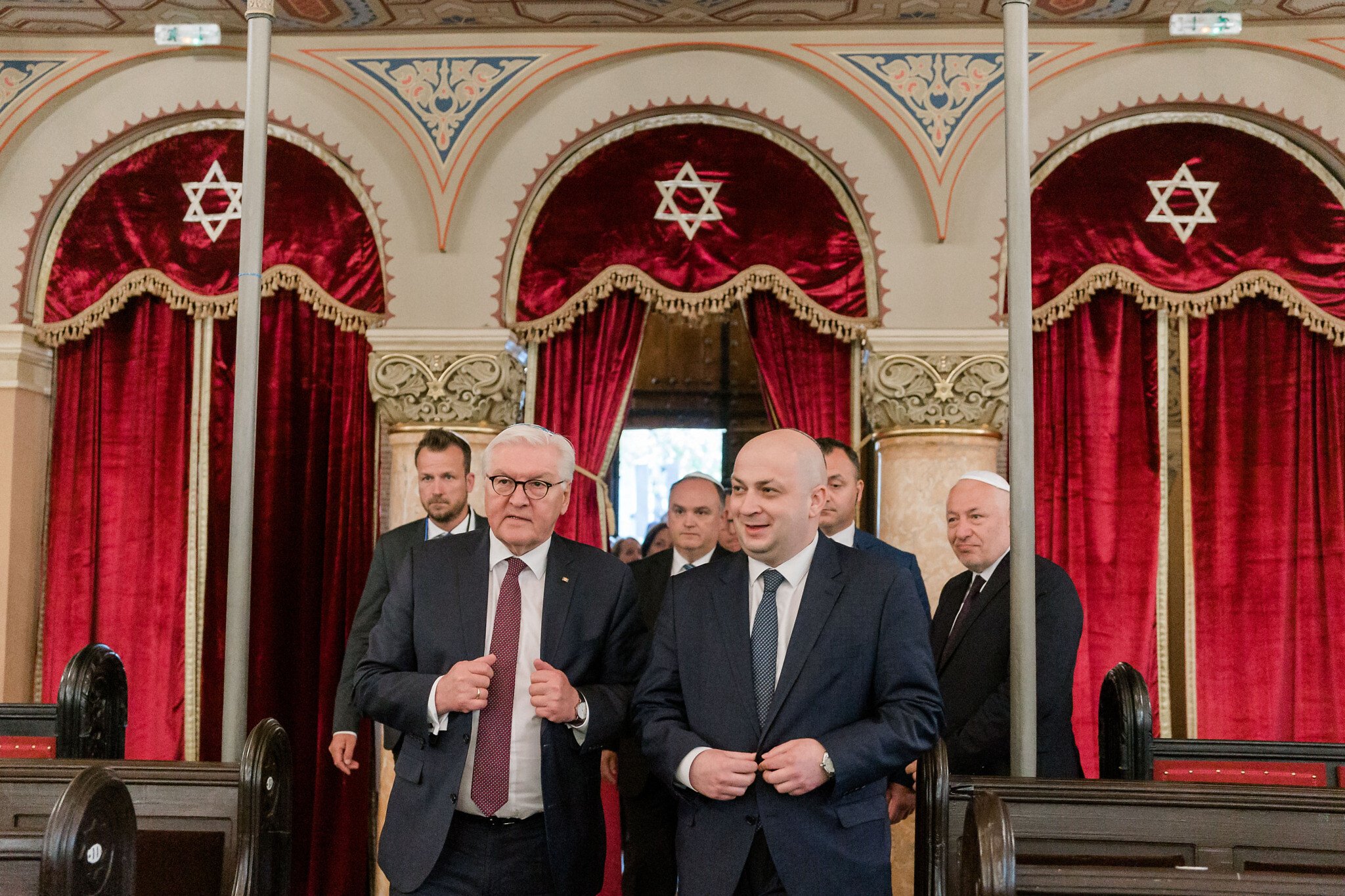 Jewish Romanian lawmaker slams president for opposing antisemitism bill