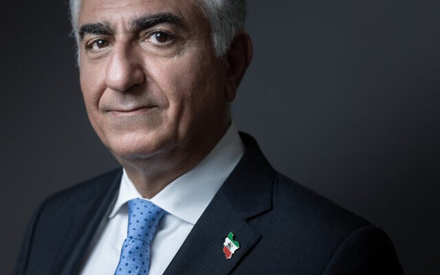Iran's exiled Crown Prince Reza Pahlavi poses during a session photo after a press conference in Paris, France on June 23, 2025. (JOEL SAGET / AFP)