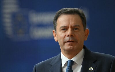 Portugal's Prime Minister Luis Montenegro arrives to attend the European Council in Brussels on June 26, 2025. EU leaders meet from June 26 to 27 to discuss geoeconomic challenges and the ongoing developments in Ukraine and the Middle East. (NICOLAS TUCAT / AFP)
