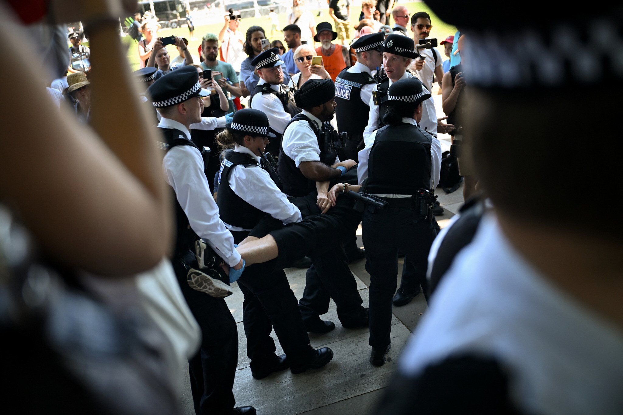 UK cops arrest Palestine Action supporters demonstrating against terror proscription