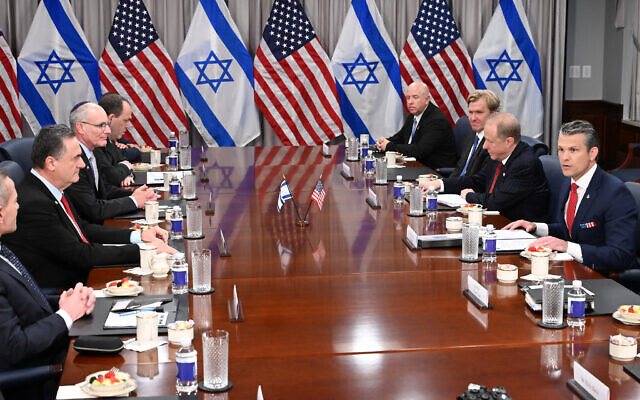US Secretary of Defense Pete Hegseth (R) meets with Defense Minister Israel Katz (second from left) at the Pentagon in Washington, DC, on July 18, 2025. (Alex WROBLEWSKI / AFP) US Secretary of Defense Pete Hegseth (R) meets with Defense Minister Israel Katz (second from left) at the Pentagon in Washington, DC, on July 18, 2025. (Alex WROBLEWSKI / AFP)