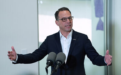Pennsylvania Gov. Josh Shapiro visits the Hershey Company's new manufacturing plant in Hershey, Pennsylvania, April 16, 2025. (AP Photo/Matt Rourke)