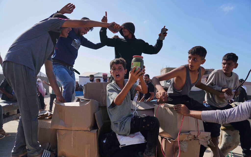 Aid group planned massive camps for Gazans in bid to advance Trump’s ‘vision’ – report