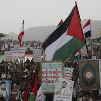 Houthi supporters shout slogans during an anti-US and anti-Israel weekly rally in Sanaa, Yemen, July 4, 2025. (AP Photo/Osamah Abdulrahman)