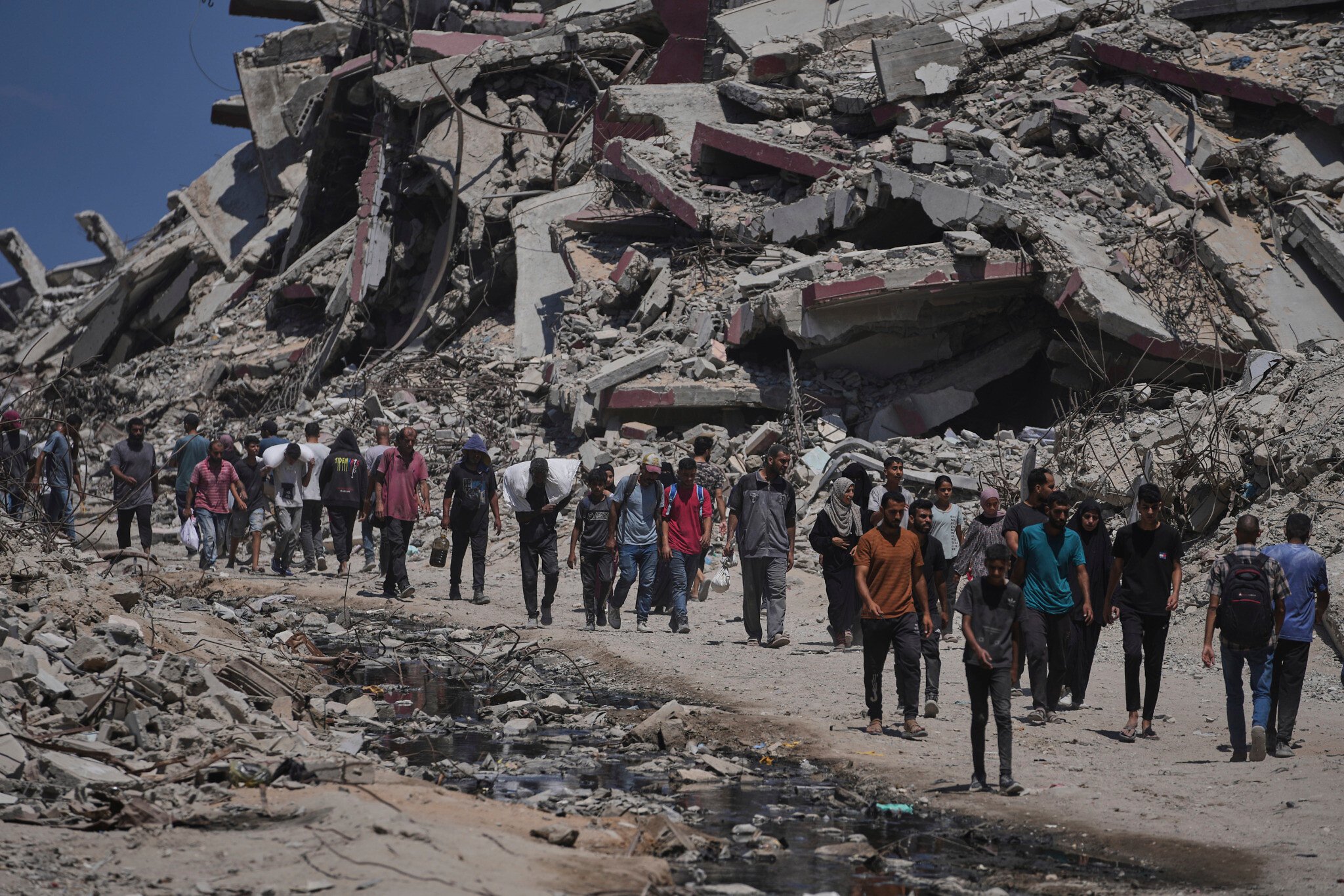 Soldier killed in blast, as IDF pushes into central Gaza’s Deir al-Balah for 1st time
