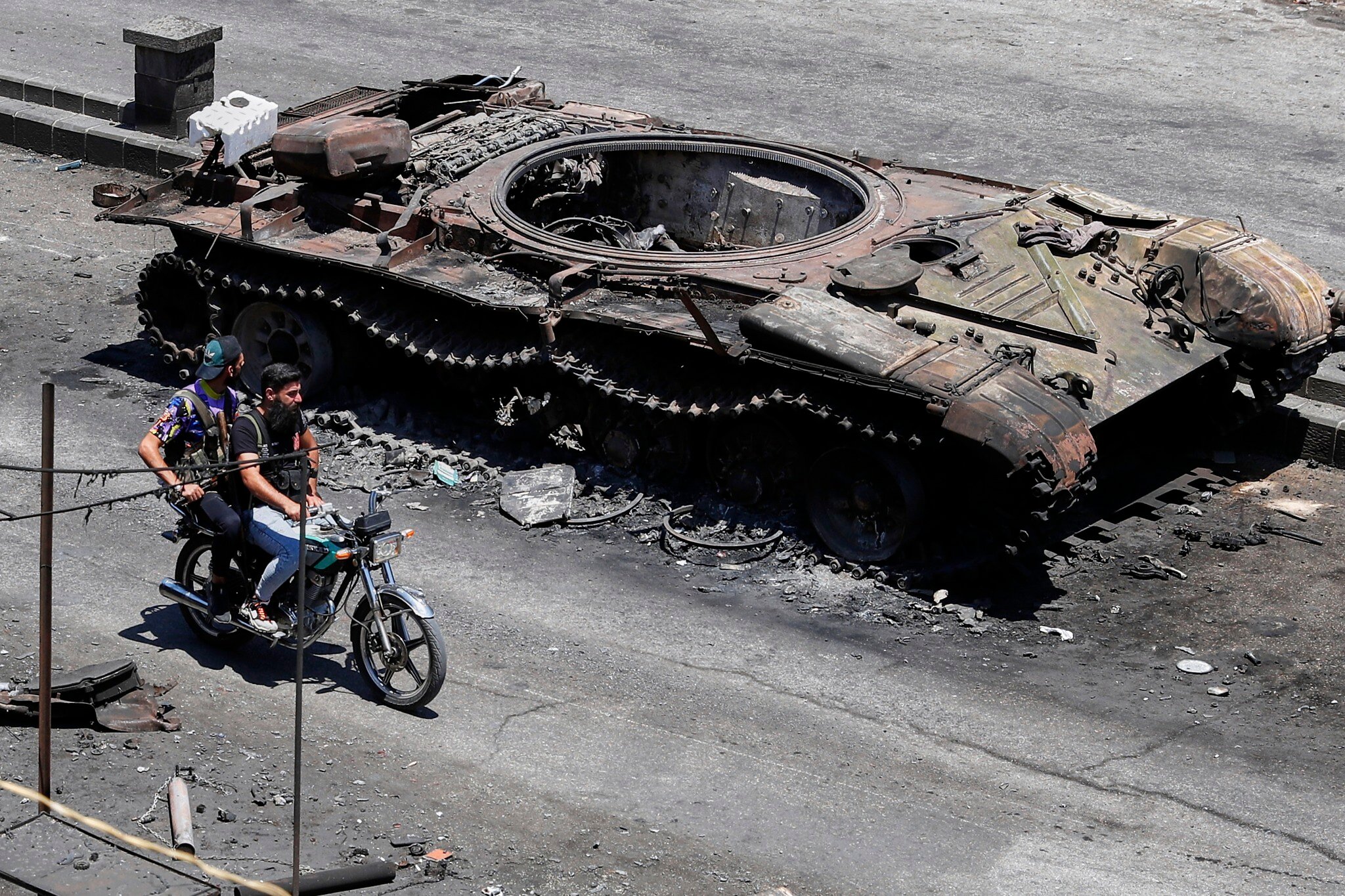 Renewed violence in Syria's Sweida kills two as armed groups fight government forces