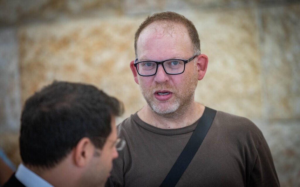 Police grill journalist over allegation he ‘shoved’ employee of Sara Netanyahu