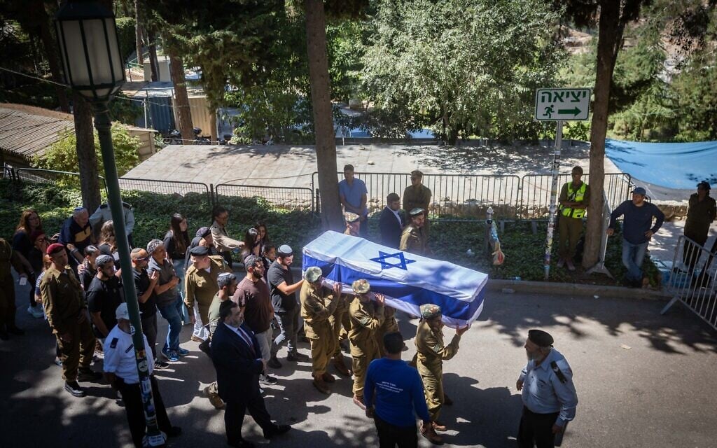 ‘Why are you leaving me?’: 4 soldiers killed in Beit Hanoun attack laid to rest