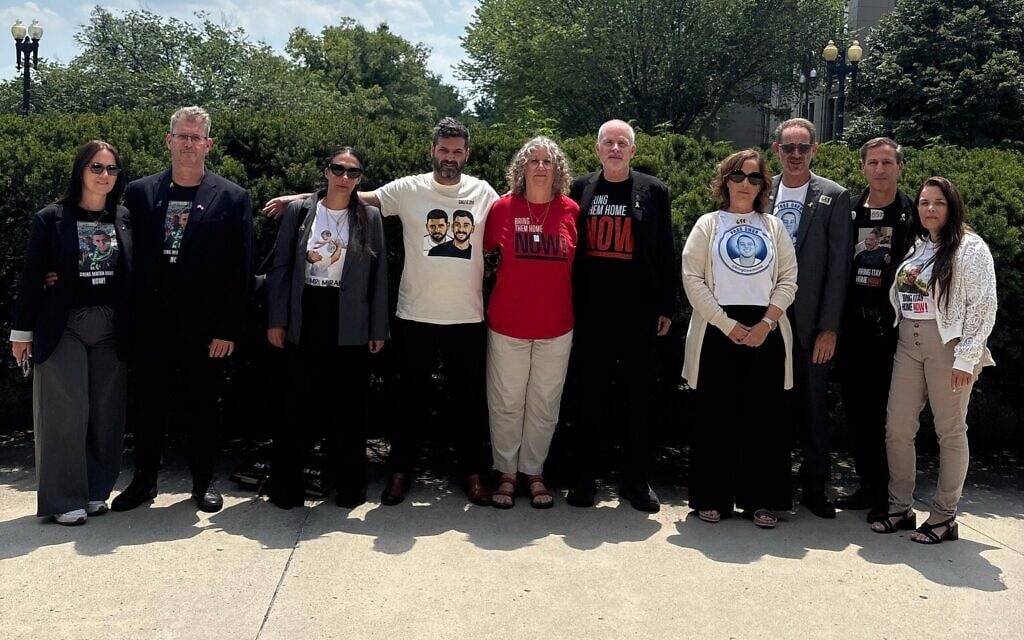 Captivity survivors and relatives of hostages pose for a photo in Washington, July 25, 2025. (Hostages and Missing Families Forum)