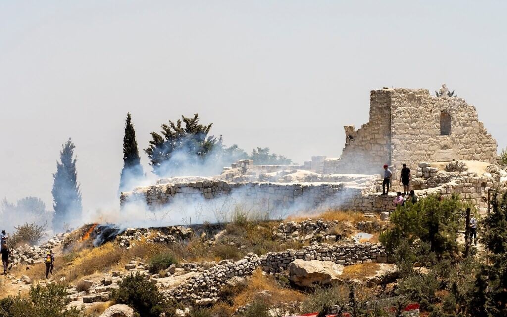 Taybeh church leaders condemn rising settler harassment, arson in West Bank town