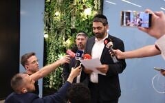 Religious Services Minister Michael Malkieli announces the Shas party's decision to quit Prime Minister Benjamin Netanyahu's government, July 16, 2025. (Yaakov Cohen)