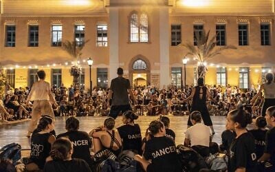 The 2024 Tel Aviv Dance festival taking place in the plaza of the Suzanne Dellal Center for Dance and Theater (Credit Asia Skorik)