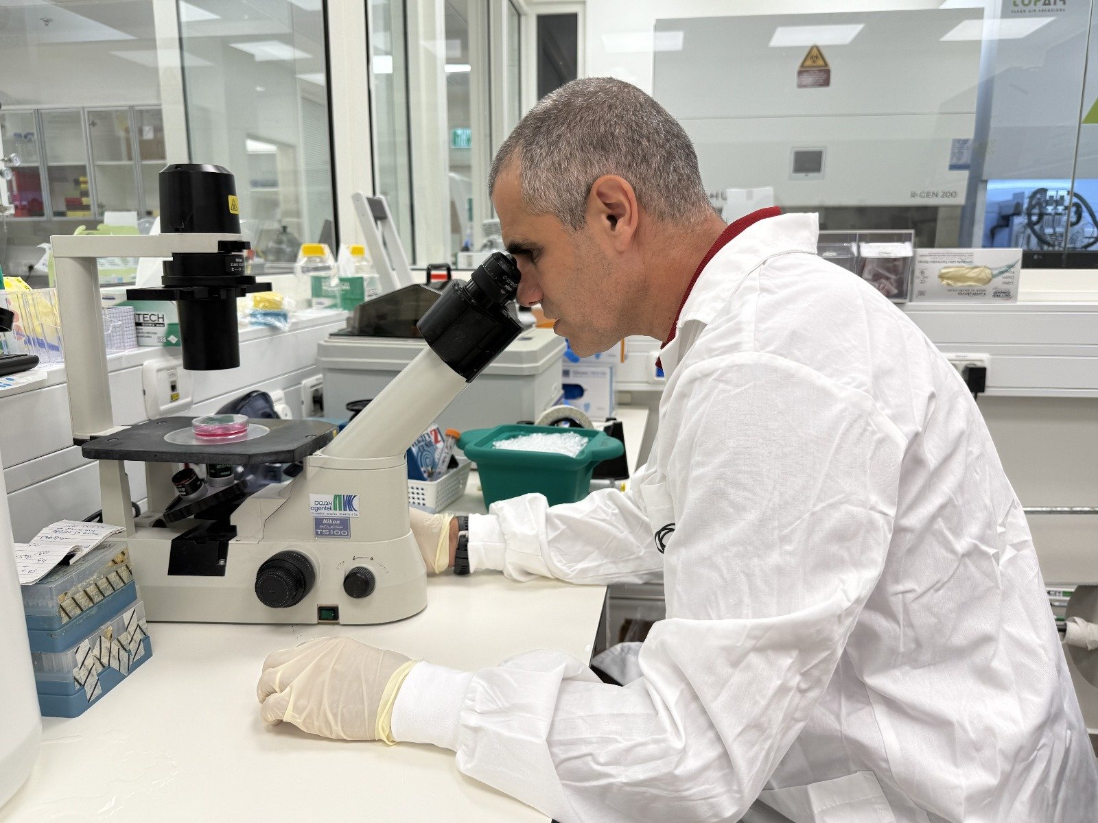 In world 1st bid to cure paralysis, Israeli team gears up to implant innovative spinal cord – The Times of Israel