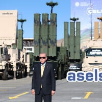 Turkish President Recep Tayyip Erdogan attends a ceremony marking the Steel Dome system delivery at the ASELSAN Golbasi Campus in Ankara, Turkey on August 27, 2025. (TUR Presidency / Murat Kula / Anadolu)