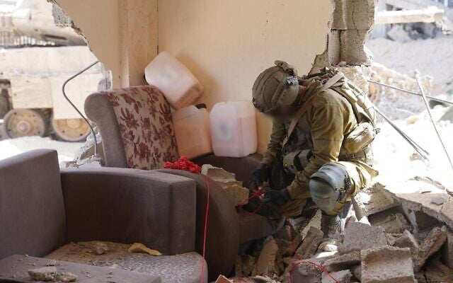 IDF troops seen operating on the outskirts of Gaza City in a picture released on August 20, 2025 (Israel Defense Forces)