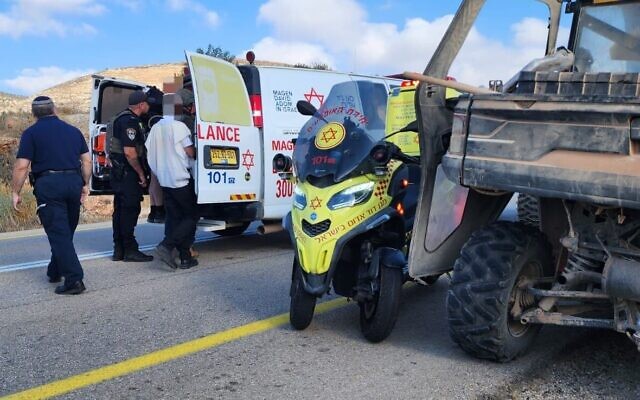 Paramedics arrive at the scene of a violent incident on Route 458 in the West Bank on August 21, 2025, in which a young man from the Gal Yosef outpost was lightly injured. (Magen David Adom)