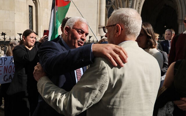 Kelompok Palestina menuntut penangkapan menteri ekonomi Israel pembunuh perang di Davos