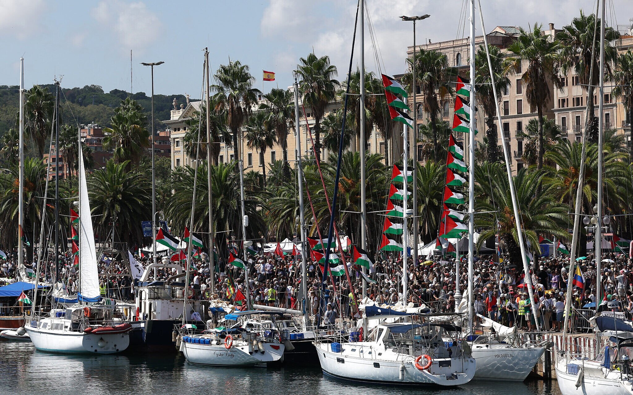 NextImg:Storm forces blockade-busting Gaza flotilla back to port in Barcelona