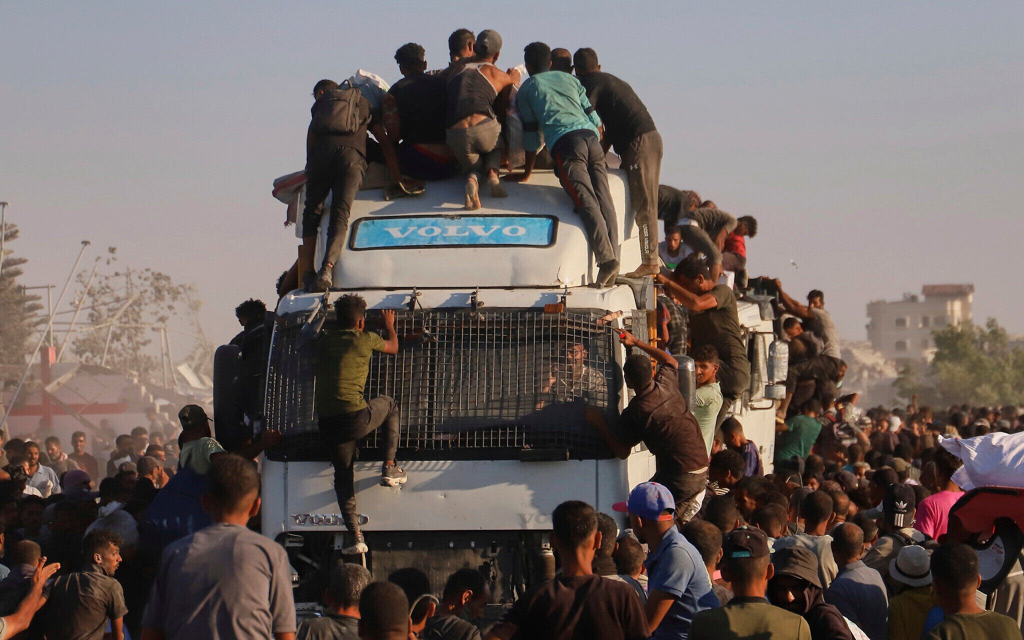 NextImg:EU and 24 nations including UK, Japan urge action against ‘famine unfolding’ in Gaza