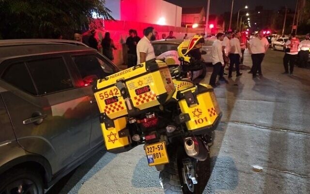 The scene where a grenade was thrown at a building in Ashdod, injuring four people, August 10, 2025. (Magen David Adom)