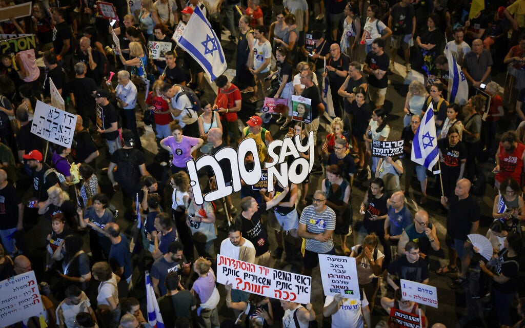 Masses rally across Israel against Gaza City takeover plan, call on soldiers to refuse