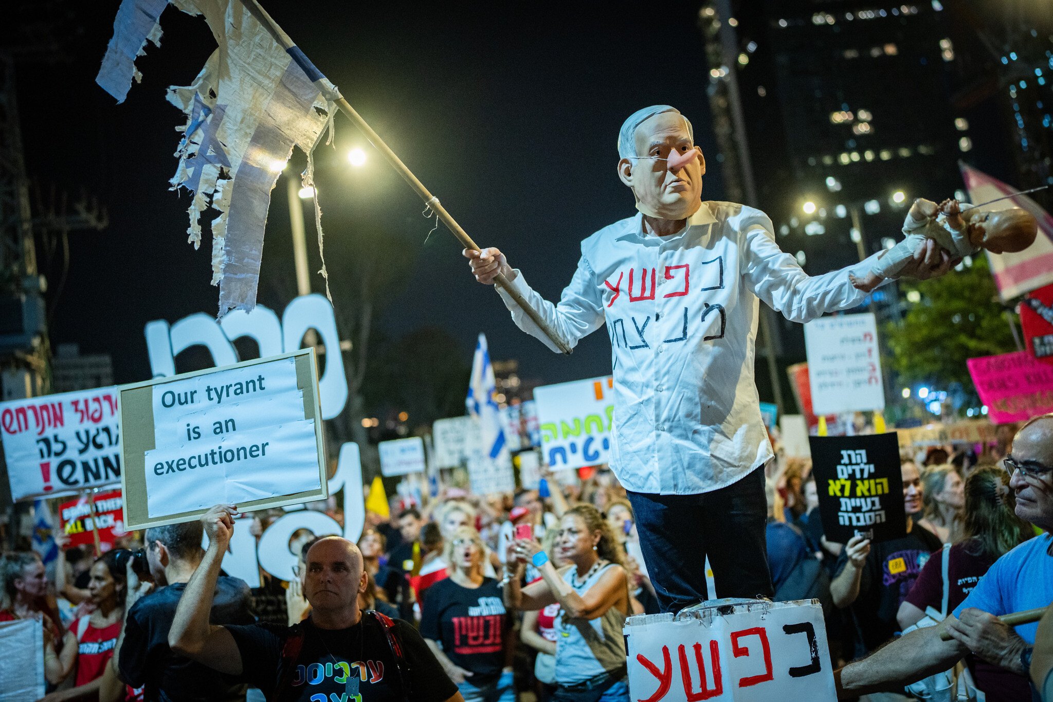 NextImg:Daily Briefing Aug 27: Day 691 – Cabinet ignores Hamas deal as Trump plans postwar Gaza