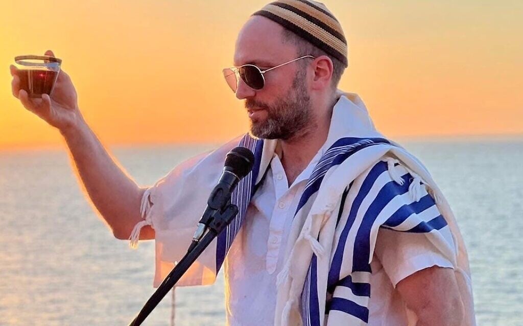 US Conservative rabbi quits movement, preempting sanctions over performing intermarriages