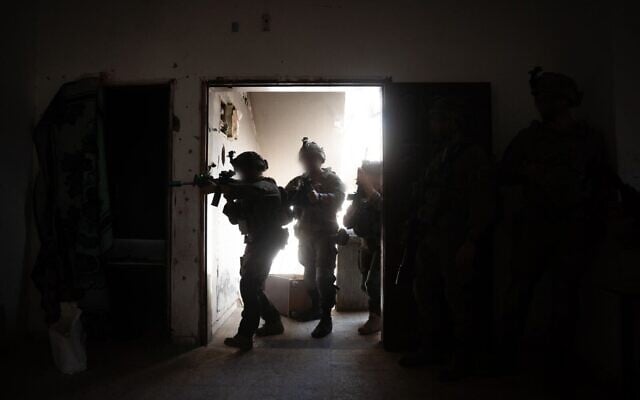IDF troops operate in the Gaza Strip, in a photo cleared for publication, on August 28, 2025. (Israel Defense Forces)