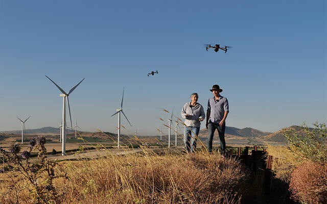 Filmmaker Eli Katzoff and security expert Miri Eisen on the northern border for 'Through the Land,' a new drone-shot webseries produced in cooperation with The Times of Israel. (courtesy) Filmmaker Eli Katzoff and security expert Miri Eisen on the northern border for 'Through the Land,' a new drone-shot webseries produced in cooperation with The Times of Israel. (courtesy)