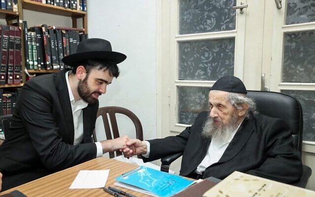 Rabbi Dov Lando (R) meets with yeshiva student Nuriel Mirzakandov after he was released frm prison for evading the military draft (Shmulik Kurlansky) Rabbi Dov Lando (R) meets with yeshiva student Nuriel Mirzakandov after he was released frm prison for evading the military draft (Shmulik Kurlansky)