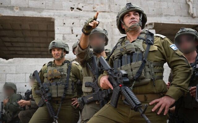 IDF Chief of Staff Lt. Gen. Eyal Zamir speaks with officers in the southern Gazan city of Khan Younis, August 21, 2025. (Israel Defense Forces)