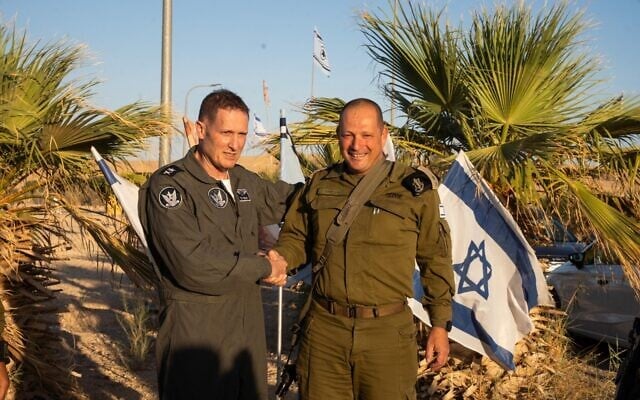 Israeli Air Force chief Maj. Gen. Tomer Bar (left) and Ground Forces head Maj. Gen. Nadav Lotan (right) at the inauguration of a new training base for the Combat Intelligence Collection Array at Ovda Airbase, August 26, 2025. (Israel Defense Forces)