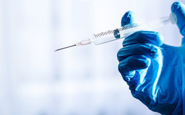 Illustrative: A nurse prepares to give an injection (iStock by Getty Images) Illustrative: A nurse prepares to give an injection (iStock by Getty Images)