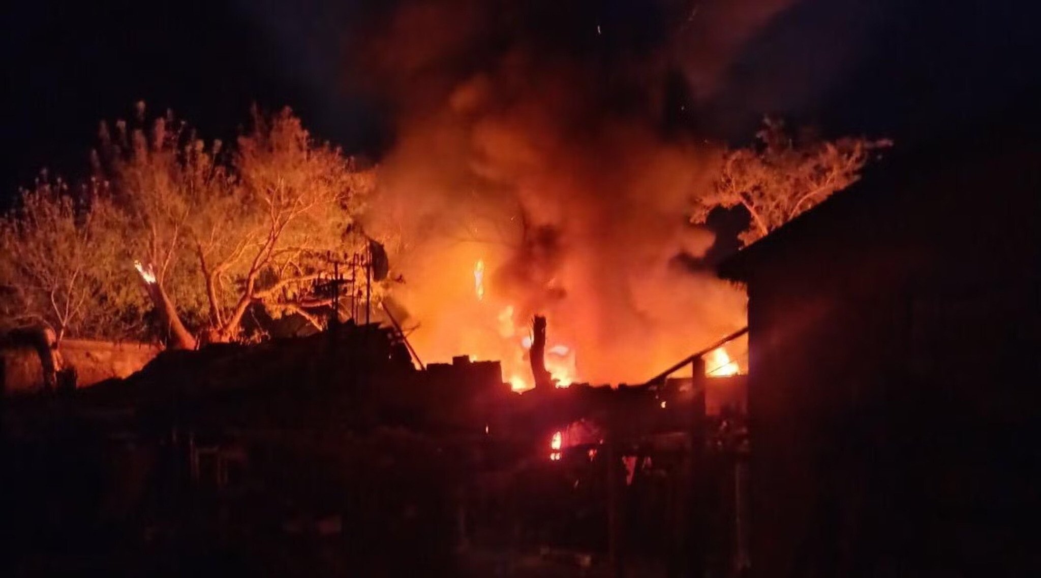 Russian Drone Strikes Damage Synagogue, Civil Infrastructure Ukraine