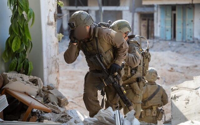 IDF soldiers operate in the Gaza Strip, in an image published on September 29, 2025. (Israel Defense Forces)