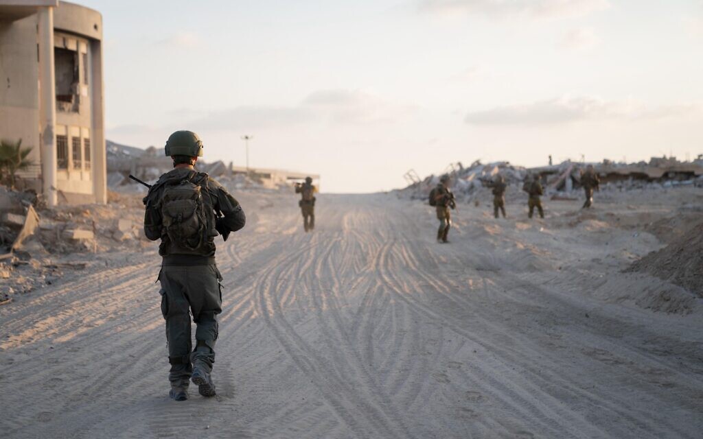 IDF troops operate in Gaza in a photo published by the military on September 18, 2025. (IDF)