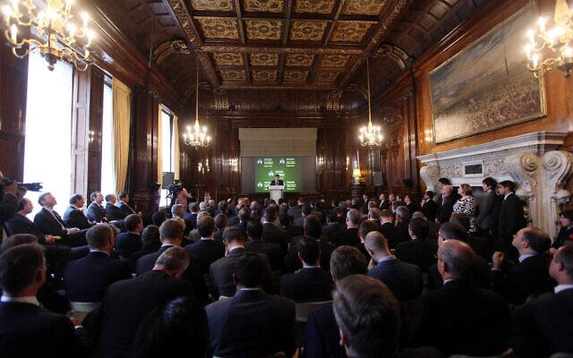 Then-British prime minister Gordon Brown delivers a speech on Afghanistan at the Royal College of Defense Studies in London, on November 6, 2009. (OLI SCARFF / POOL / AFP / File)