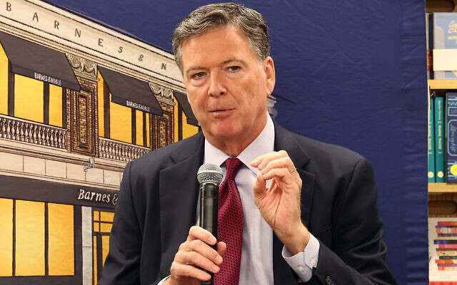 James Comey speaks at a Barnes & Noble on May 19, 2025, in New York City. (Michael M. Santiago/Getty Images/AFP) James Comey speaks at a Barnes & Noble on May 19, 2025, in New York City. (Michael M. Santiago/Getty Images/AFP)