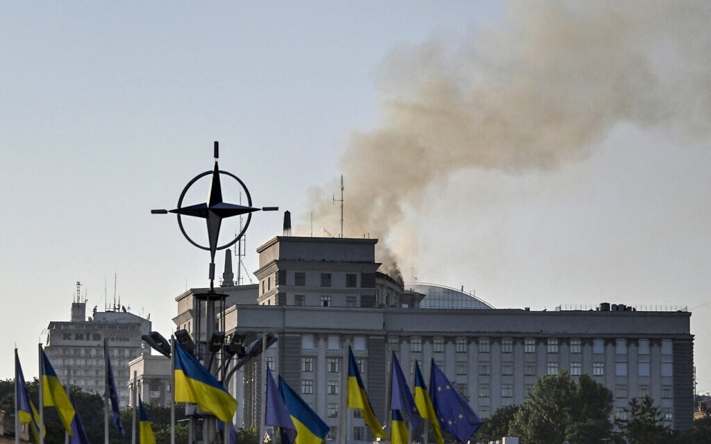 Ukraine government building hit in biggest overnight Russian strike