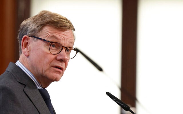 German Foreign Minister Johann Wadephul holds a press conference with the (R) and Dutch foreign Minister in Berlin, Germany, on September 10, 2025. (Odd ANDERSEN / AFP)