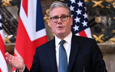 British Prime Minister Keir Starmer gestures during a joint press conference with US President Donald Trump (unseen) following their meeting at Chequers, in Aylesbury, central England, on September 18, 2025. (Andrew Caballero-Reynolds/AFP) British Prime Minister Keir Starmer gestures during a joint press conference with US President Donald Trump (unseen) following their meeting at Chequers, in Aylesbury, central England, on September 18, 2025. (Andrew Caballero-Reynolds/AFP)