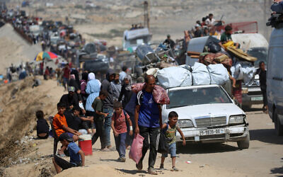 Palestinians from Gaza City move southwards with their belongings, on the coastal road near the Nuseirat refugee camp in the central Gaza Strip, on September 19, 2025 (Eyad BABA / AFP) Palestinians from Gaza City move southwards with their belongings, on the coastal road near the Nuseirat refugee camp in the central Gaza Strip, on September 19, 2025 (Eyad BABA / AFP)
