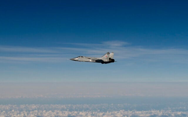 This September 19, 2025 Hand Out image released by the Swedish Airforce shows a Russian MIG-31 fighter jet flying above the Baltic sea after violating Estonian air space. . (Photo by Forsvarsmakten / HANDOUT / AFP) This September 19, 2025 Hand Out image released by the Swedish Airforce shows a Russian MIG-31 fighter jet flying above the Baltic sea after violating Estonian air space. . (Photo by Forsvarsmakten / HANDOUT / AFP)